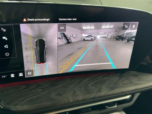 Used 2025 Audi Q5 Premium Plus w/ Premium Plus image 25