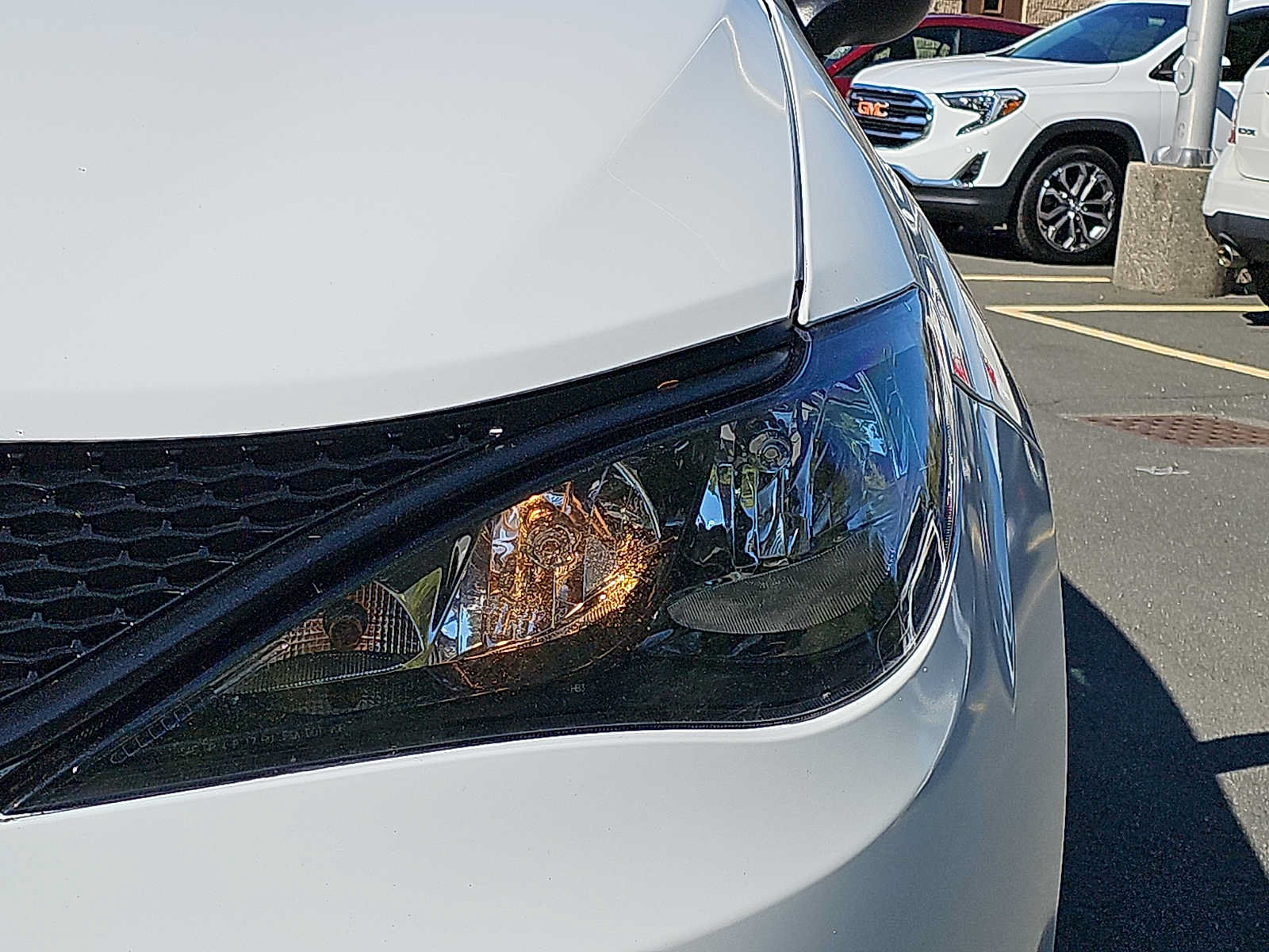Used 2024 Chrysler Voyager LX FWD image 9
