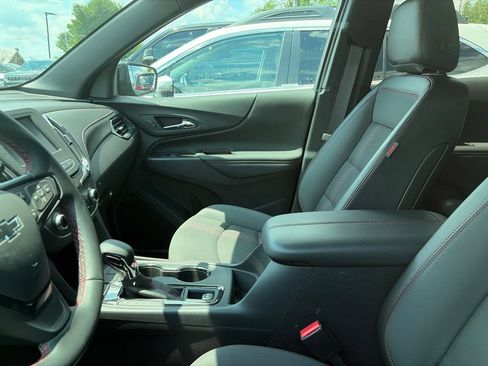 Used 2024 Chevrolet Equinox RS w/ LPO, Floor Liner Package AWD/4WD image 7