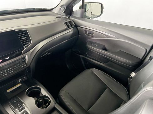 Used 2023 Honda Passport EX-L image 21