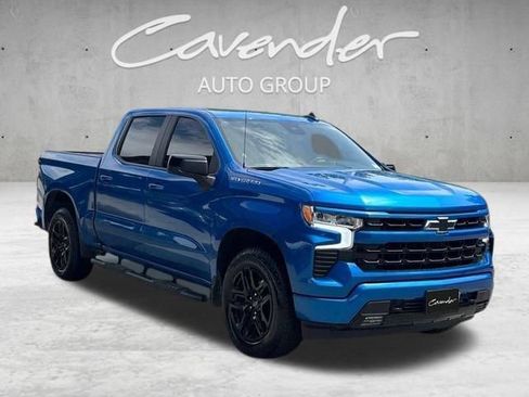 Used 2024 Chevrolet Silverado 1500 RST w/ Convenience Package II AWD/4WD image 2