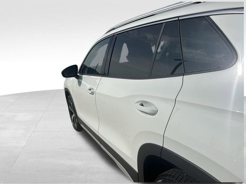 New 2026 Volkswagen Tiguan SE AWD/4WD image 29