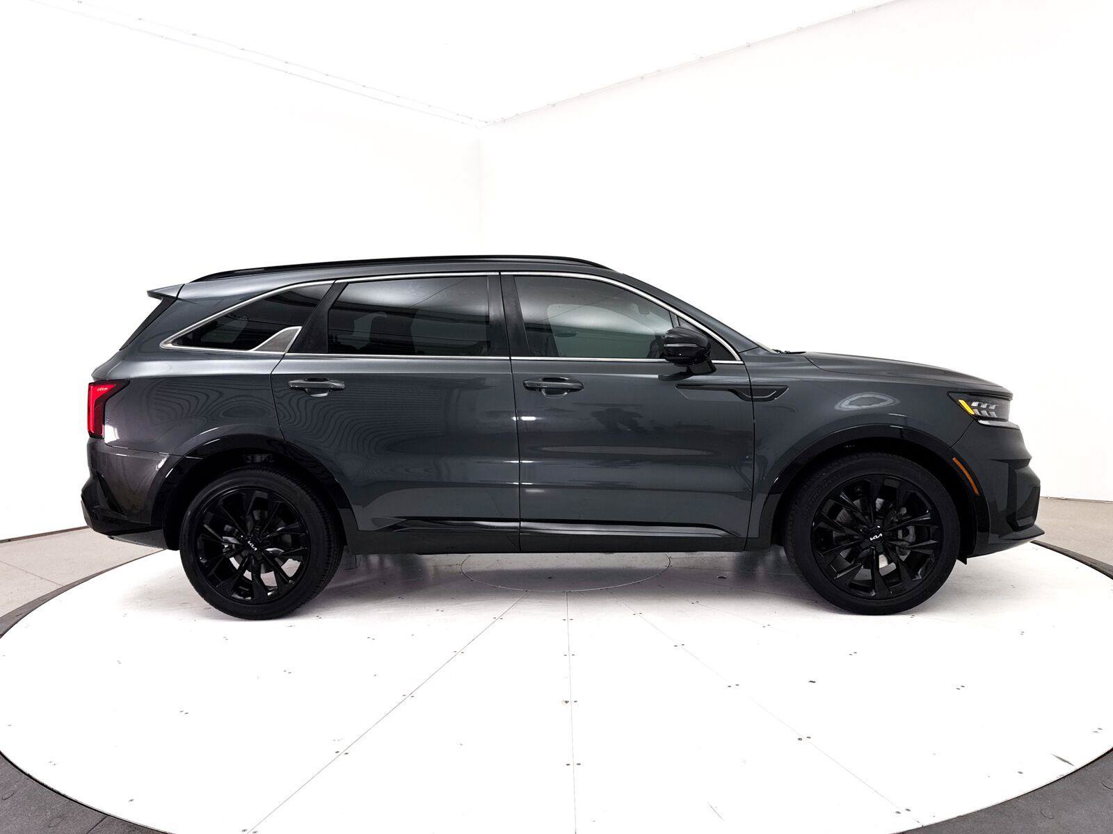 Used 2022 Kia Sorento SX FWD image 42