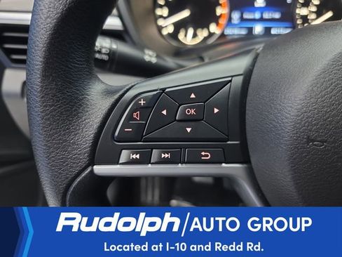 Used 2025 Nissan Altima 2.5 SV image 17