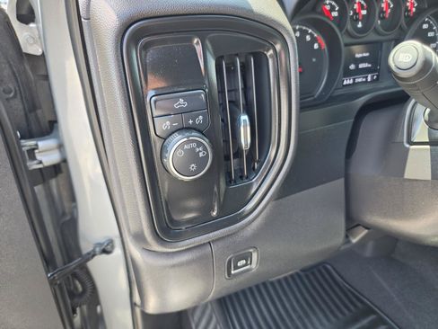 Used 2024 Chevrolet Silverado 1500 Custom RWD image 17