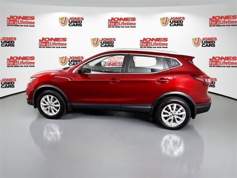 Certified 2022 Nissan Rogue Sport SV image 14