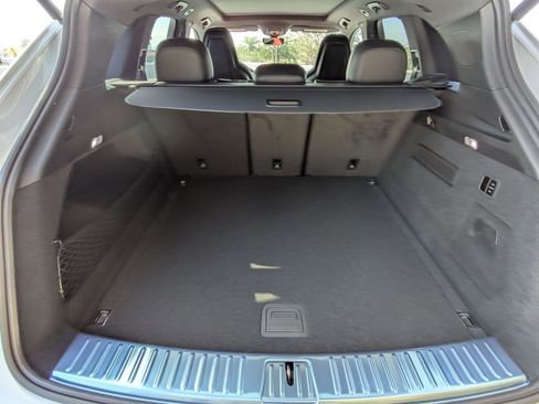 New 2026 Porsche Cayenne image 25