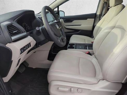 Used 2025 Honda Odyssey EX-L image 11