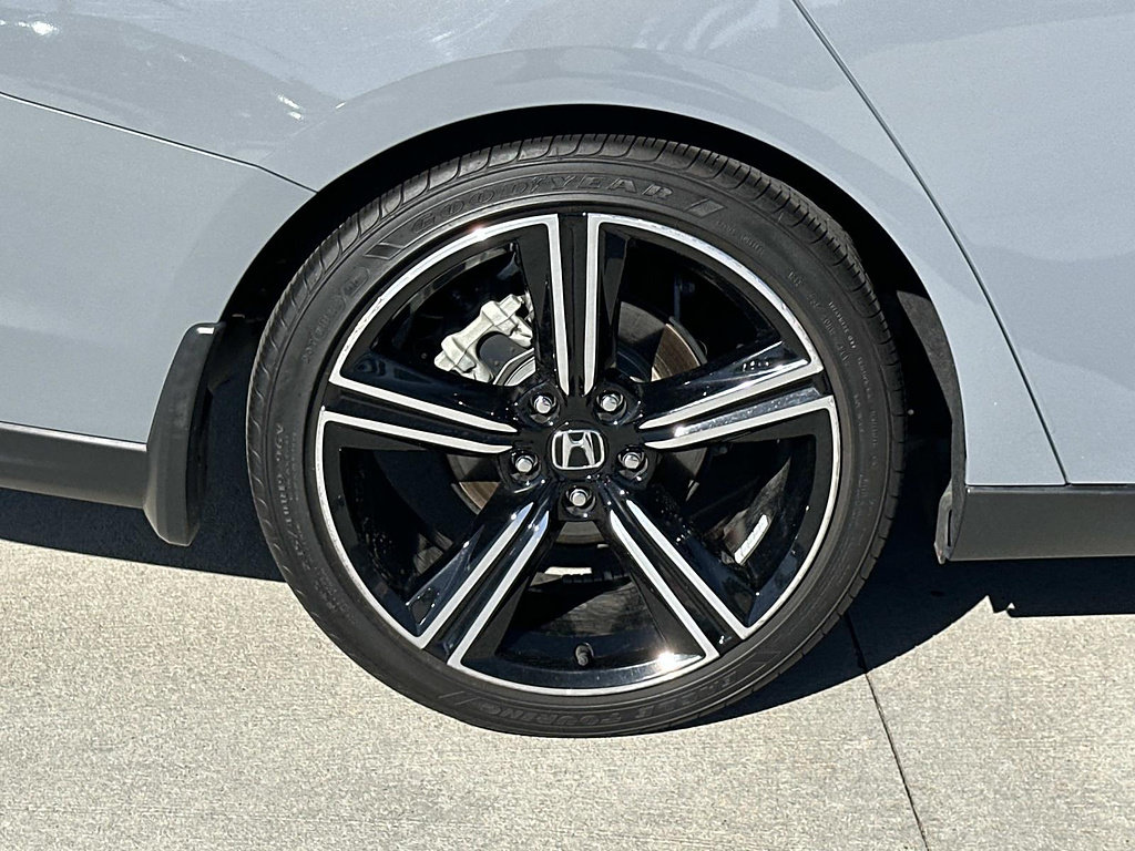 Certified 2025 Honda Accord Sport image 30