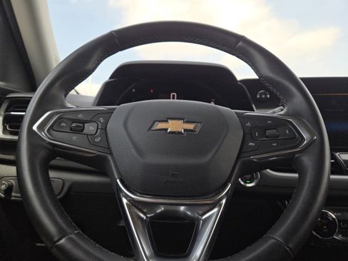 Used 2024 Chevrolet TrailBlazer LT w/ Convenience Package FWD image 26