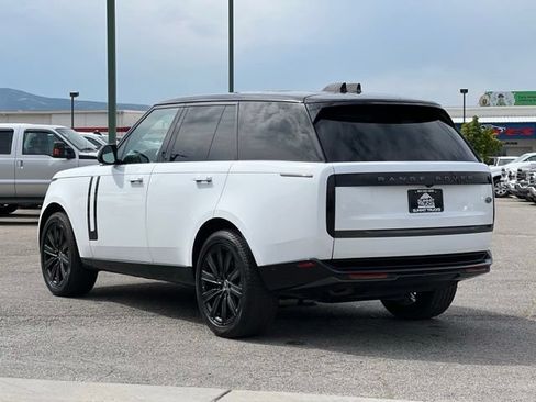 Used 2023 Land Rover Range Rover SE AWD/4WD image 7
