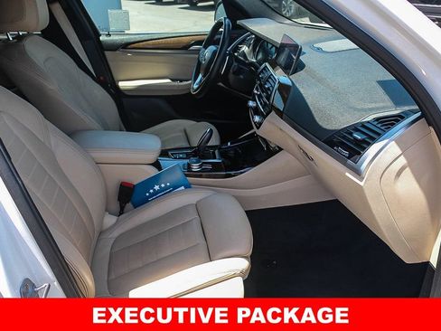 Used 2019 BMW X3 sDrive30i w/ Executive Package RWD image 17