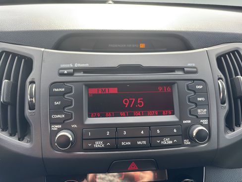 Used 2011 Kia Sportage EX image 24