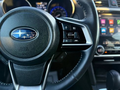 Used 2018 Subaru Outback 3.6R Touring AWD/4WD image 31
