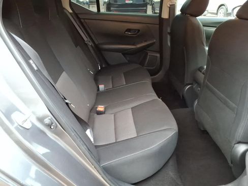 Used 2025 Nissan Sentra SV FWD image 11