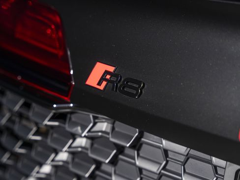 Used 2023 Audi R8 V10 performance image 10