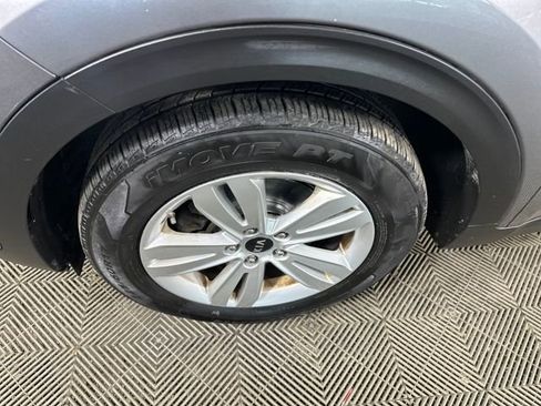 Used 2017 Kia Sportage LX image 10