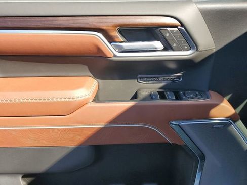 New 2026 GMC Sierra 1500 Denali Ultimate AWD/4WD image 18