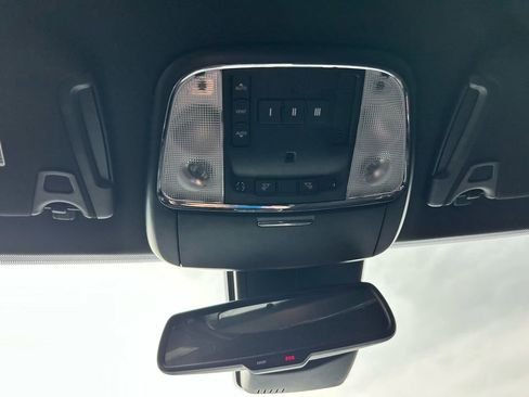 Used 2023 Dodge Charger Scat Pack w/ Plus Group RWD image 19