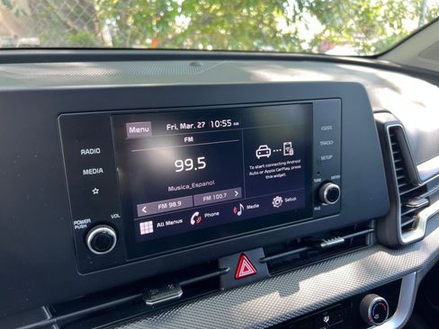 Used 2025 Kia Sportage LX FWD image 20