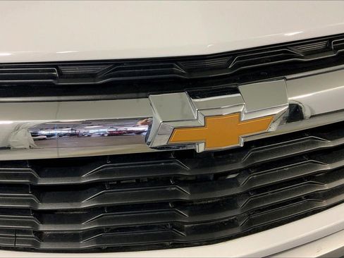 Used 2025 Chevrolet TrailBlazer LT AWD/4WD image 28
