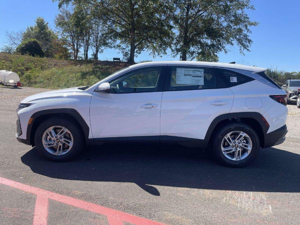 New 2026 Hyundai Tucson SE FWD image 32