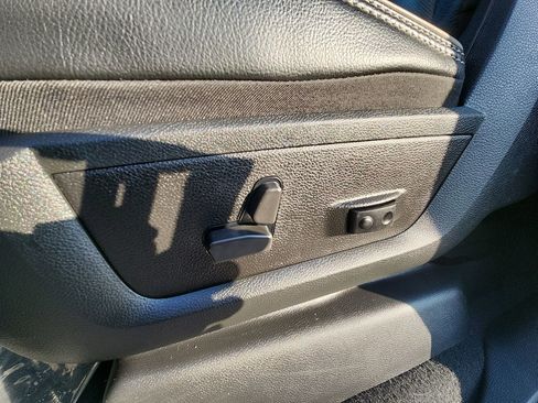 Certified 2021 RAM 2500 Laramie image 14