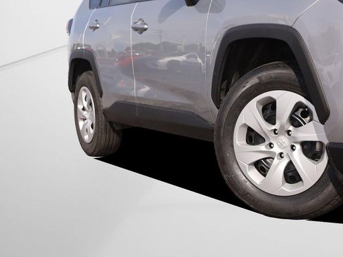 Certified 2024 Toyota RAV4 LE AWD/4WD image 3