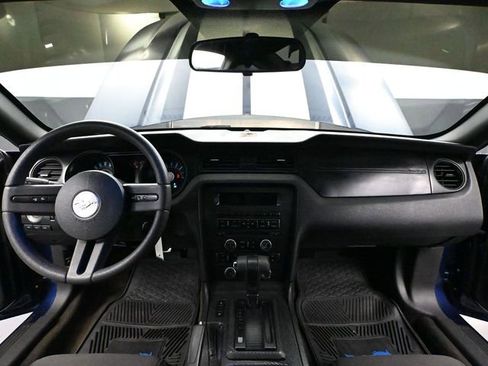 Used 2012 Ford Mustang Coupe image 24