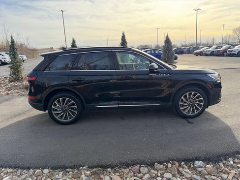 New 2026 Lincoln Corsair Reserve image 6