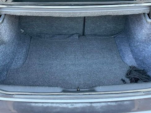 Used 2017 Dodge Charger SXT w/ Plus Group RWD image 17