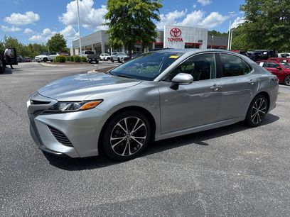 Used 2019 Toyota Camry SE w/ Audio Package