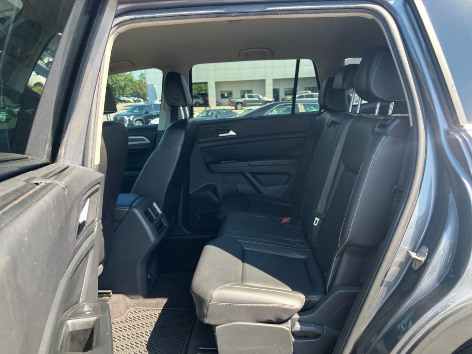 Used 2021 Volkswagen Atlas SE FWD image 34