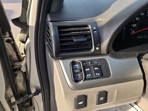 Used 2009 Honda Odyssey EX-L image 44