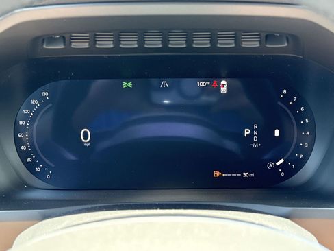 New 2026 Volvo XC90 B6 Core w/ Protection Package image 23