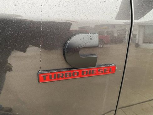 Used 2022 RAM 2500 Limited image 12
