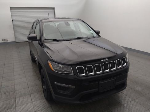 Used 2020 Jeep Compass Sport AWD/4WD image 14