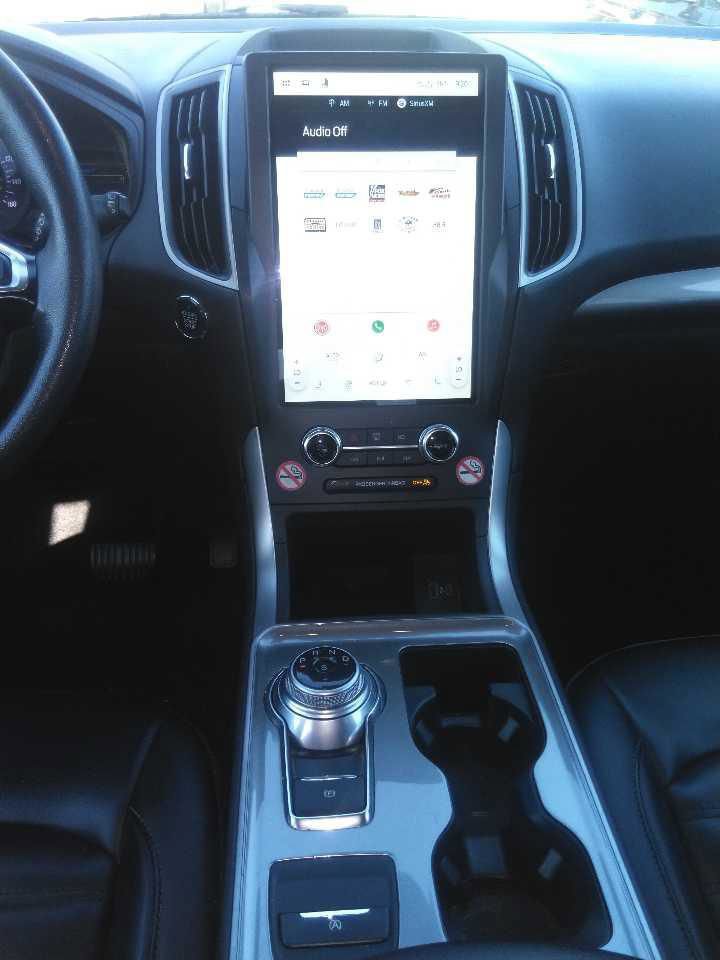 Used 2024 Ford Edge SEL AWD/4WD image 3