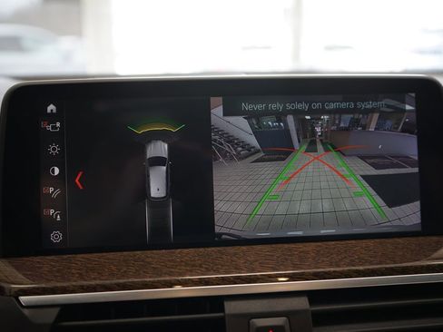 Used 2019 BMW X3 xDrive30i w/ Premium Package image 9