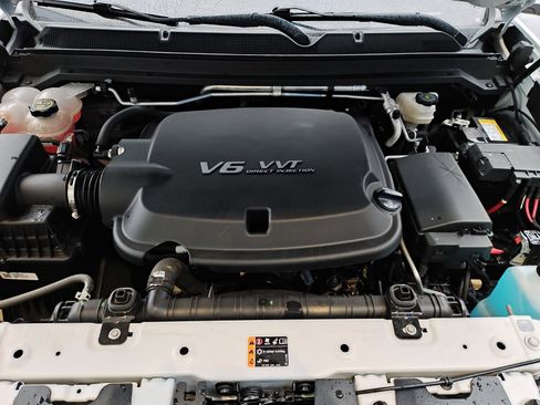 Used 2021 Chevrolet Colorado LT image 24