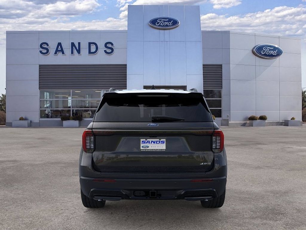 New 2026 Ford Explorer ST-Line w/ ST-Line Street Pack AWD/4WD image 5