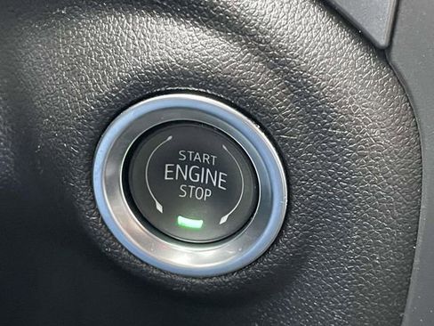 Used 2025 Chevrolet Silverado 1500 W/T w/ WT Value Package image 21