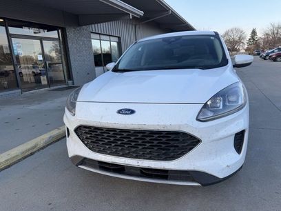 Used 2020 Ford Escape SE