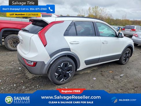 Used 2025 Kia Niro Wave w/ Wave Preserve Package FWD image 4