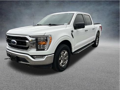 Used 2022 Ford F150 XLT w/ Equipment Group 302A High AWD/4WD image 8