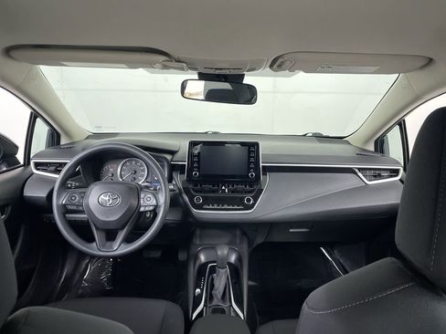 Used 2020 Toyota Corolla LE image 26
