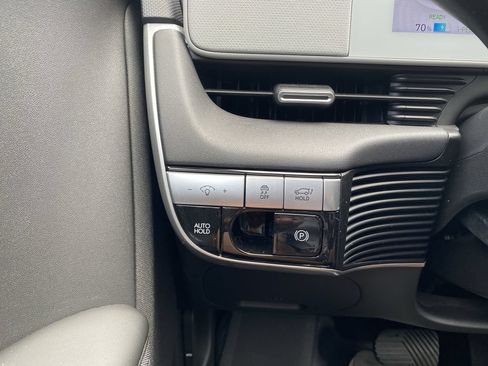 Certified 2023 Hyundai Ioniq 5 SEL w/ Cargo Package RWD image 19