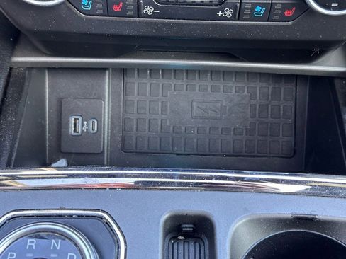 Used 2021 Ford Expedition XLT image 39