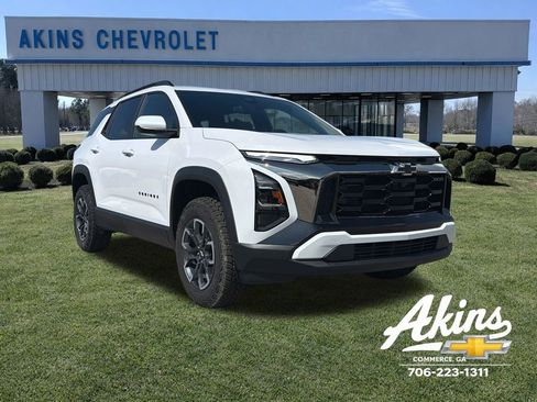 New 2026 Chevrolet Equinox ACTIV w/ Convenience Package III FWD image 3