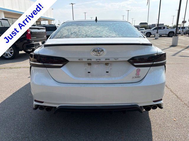Used 2020 Toyota Camry XSE FWD image 4